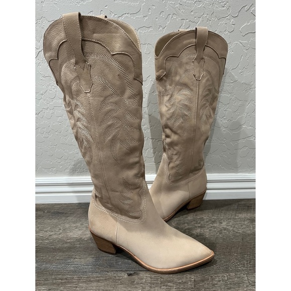 DOLCE VITA SOLEI DUNE / LIGHT TAN GENUINE LEATHER BOOTS SIZE 8 - Picture 3 of 9